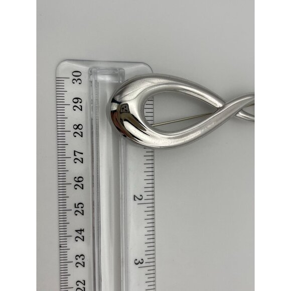 Vintage Monet Asymmetrical Infinity Silver Tone 3" - Picture 16 of 16